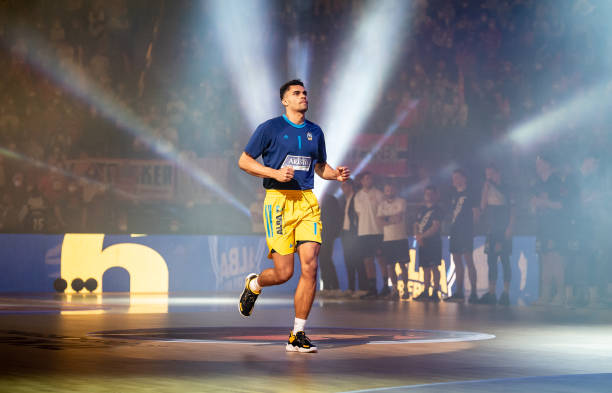 朗斯的比赛 朗斯的比赛